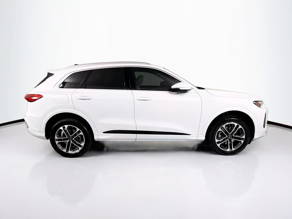 New 2026 Audi Q5 Premium AWD/4WD image 4