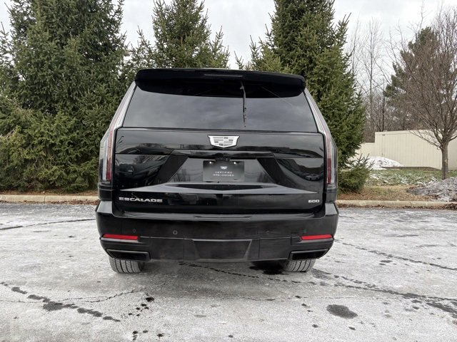 Used 2025 Cadillac Escalade Sport w/ Touring Package image 4