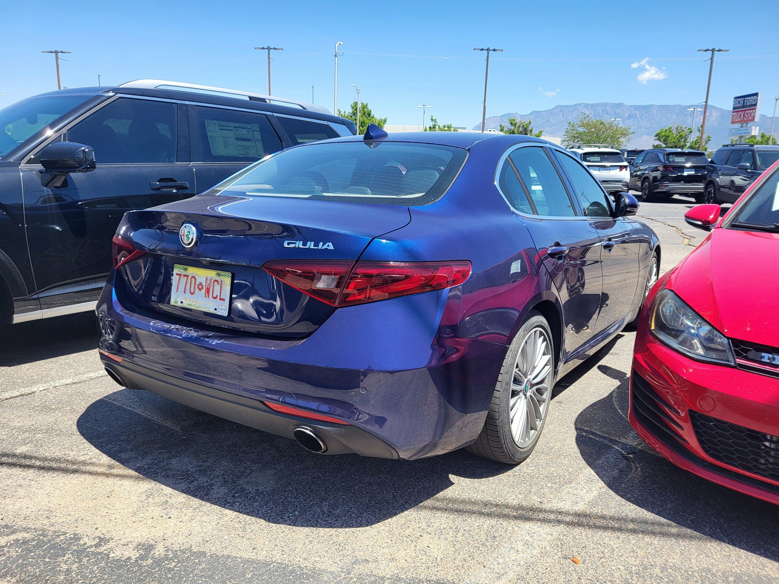 Used 2017 Alfa Romeo Giulia Ti RWD image 30