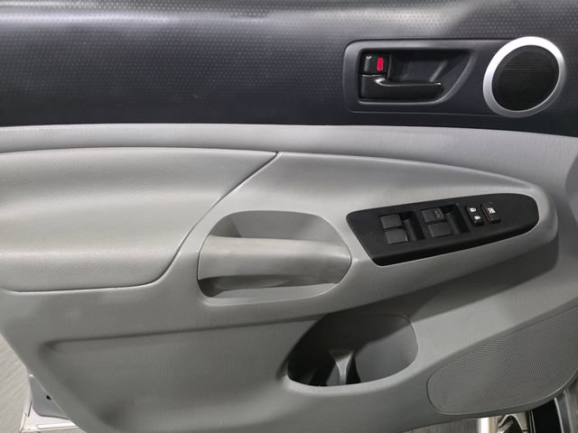 Used 2015 Toyota Tacoma 4x4 Double Cab w/ TRD Sport Package image 10