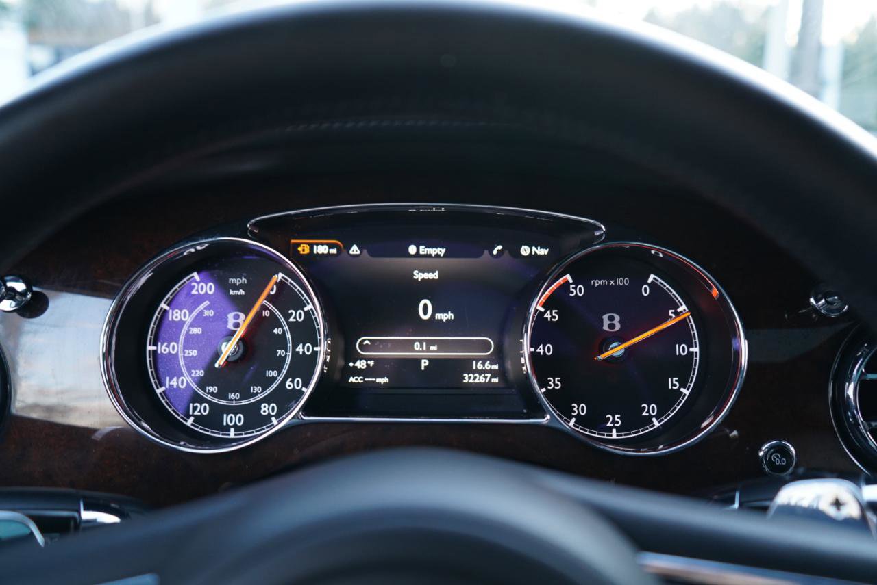 Used 2019 Bentley Mulsanne image 31