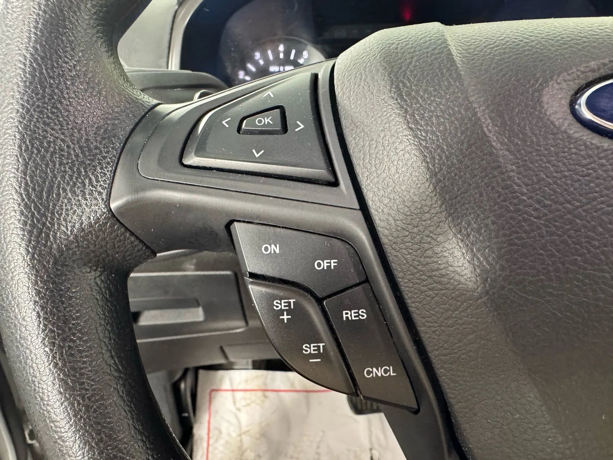 Used 2017 Ford Edge SE image 15