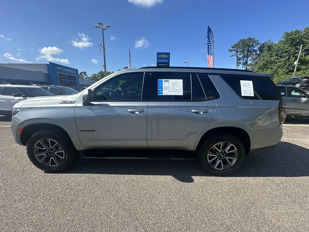 Used 2024 Chevrolet Tahoe Z71 w/ Luxury Package AWD/4WD image 13