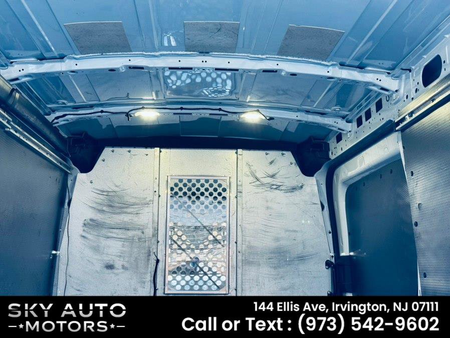Used 2016 Ford Transit 250 130 Medium Roof w/ Interior Upgrade Package RWD image 16