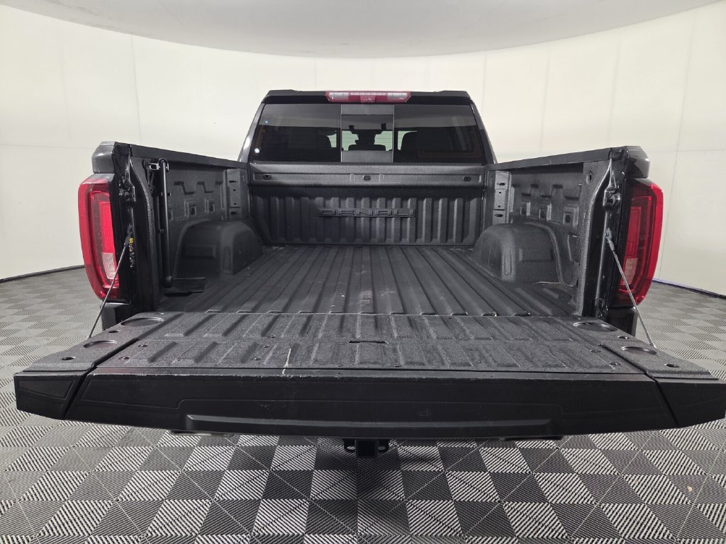 Used 2024 GMC Sierra 1500 Denali w/ Technology Package RWD image 29