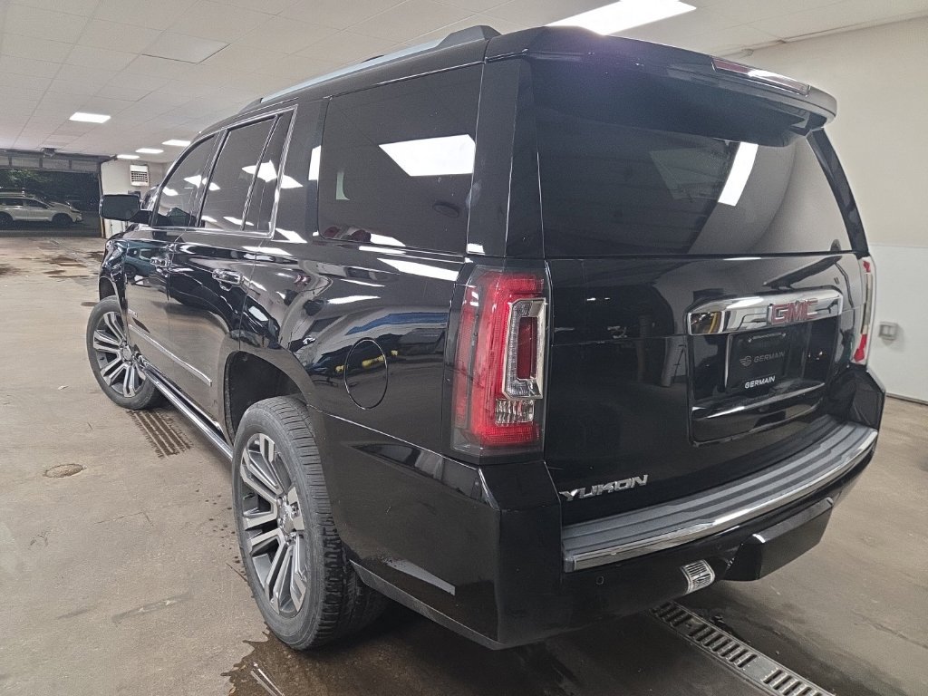 Used 2017 GMC Yukon Denali w/ Open Road Package AWD/4WD image 6