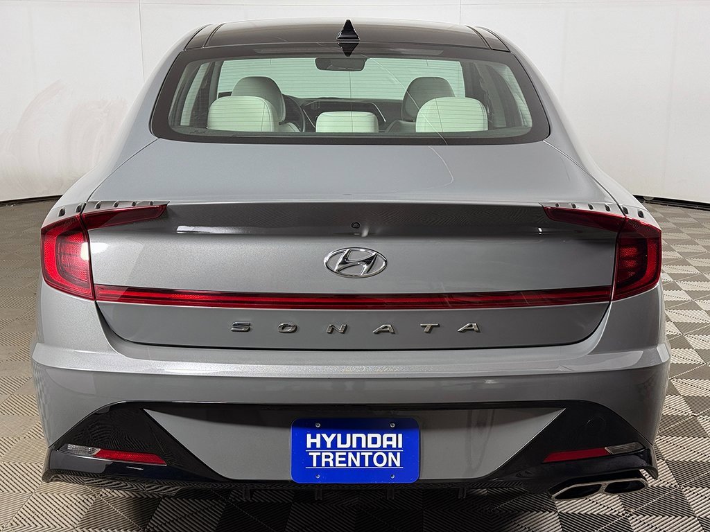Certified 2023 Hyundai Sonata SEL w/ Convenience Package image 13