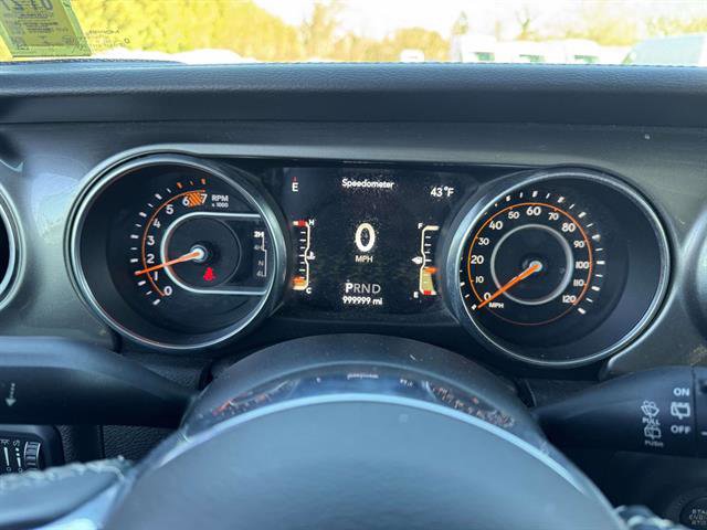 Used 2018 Jeep Wrangler Unlimited Sahara image 29