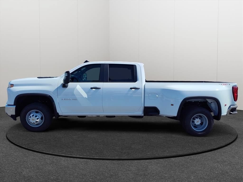 New 2026 Chevrolet Silverado 3500 W/T AWD/4WD image 2