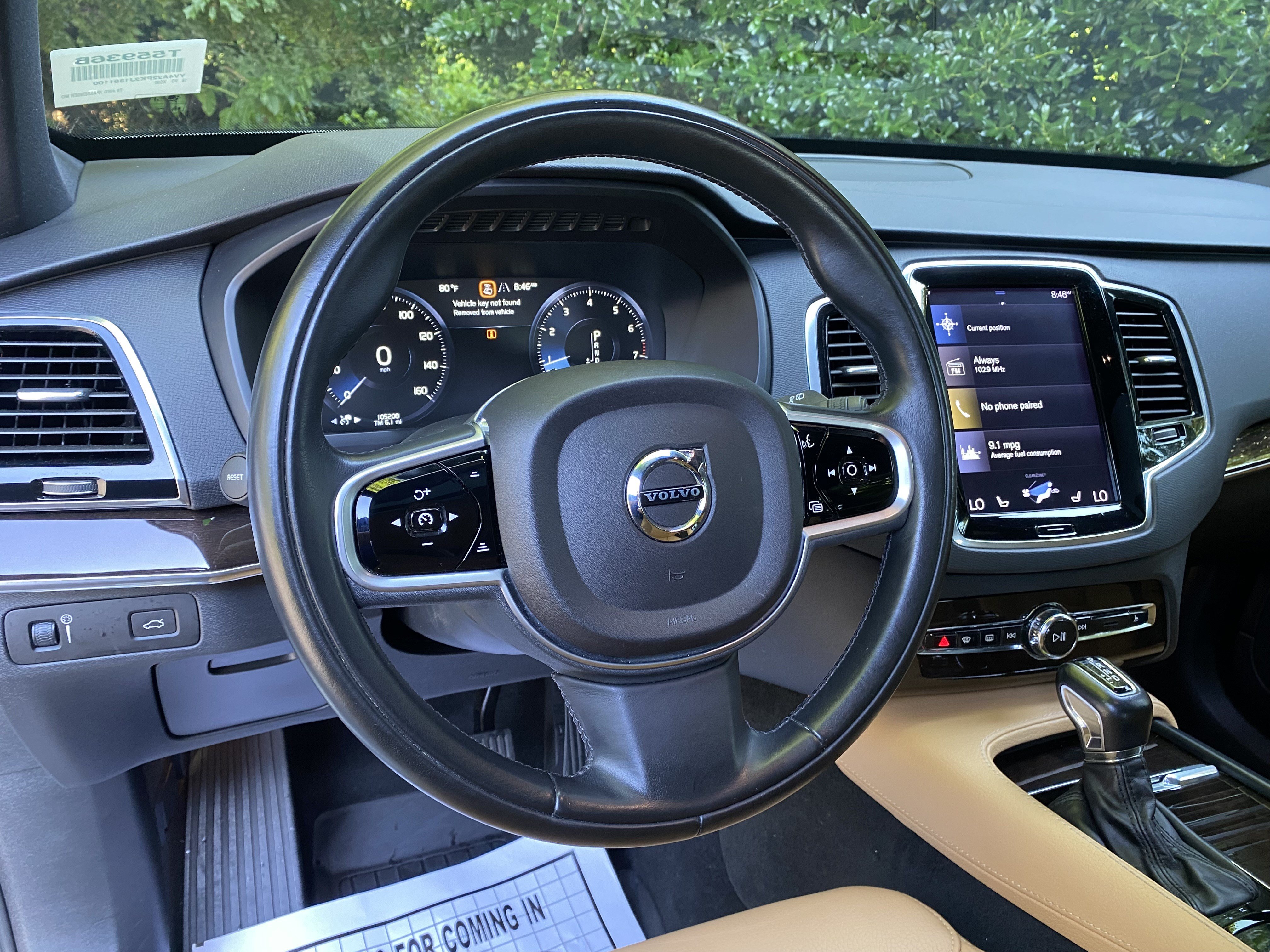 Used 2018 Volvo XC90 T6 Momentum w/ Convenience Package AWD/4WD image 17