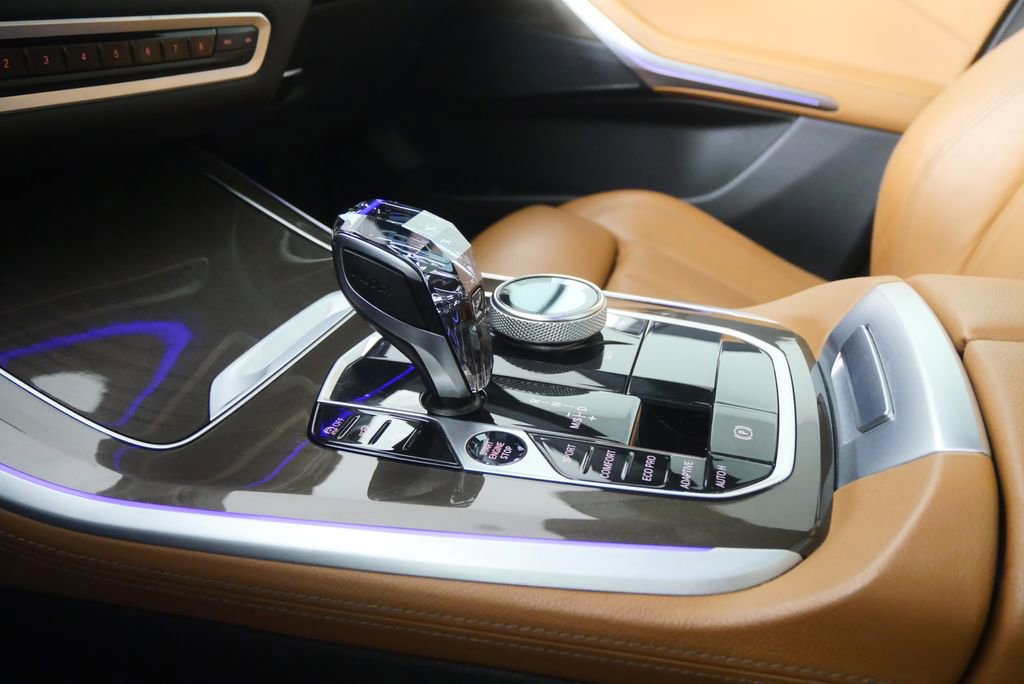 Used 2022 BMW X5 sDrive40i w/ Premium Package image 24