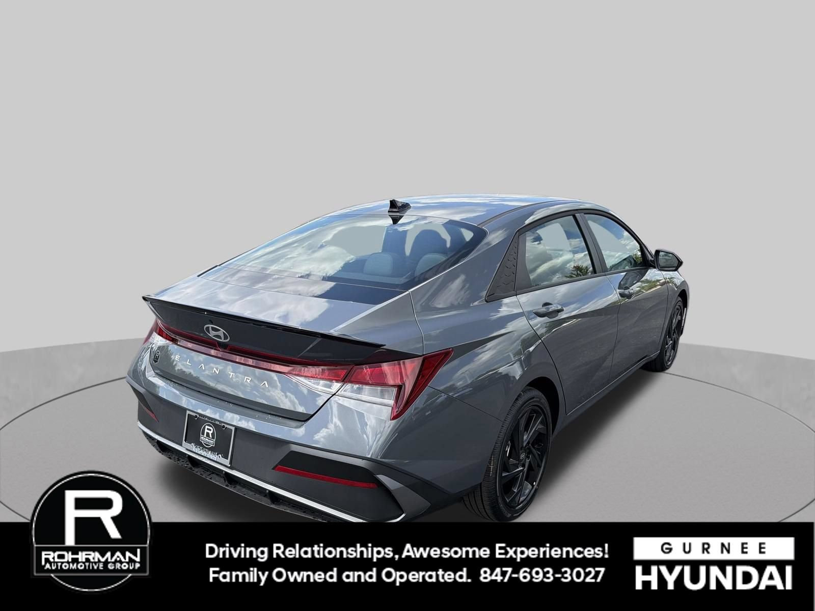 New 2026 Hyundai Elantra SEL Sport FWD image 9