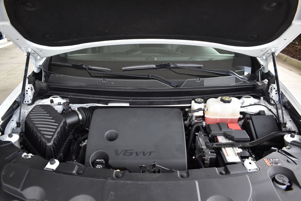 Used 2023 Chevrolet Traverse LT FWD image 13