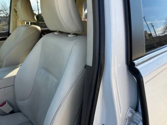 Used 2010 Lexus GX 460 image 33