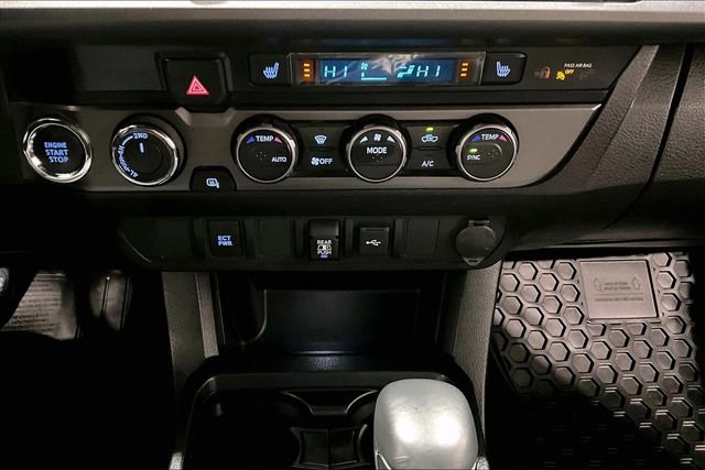 Used 2020 Toyota Tacoma TRD Sport AWD/4WD image 17