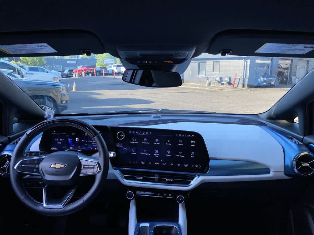 Used 2024 Chevrolet Equinox EV LT w/ Active Safety Package 3 AWD/4WD image 12