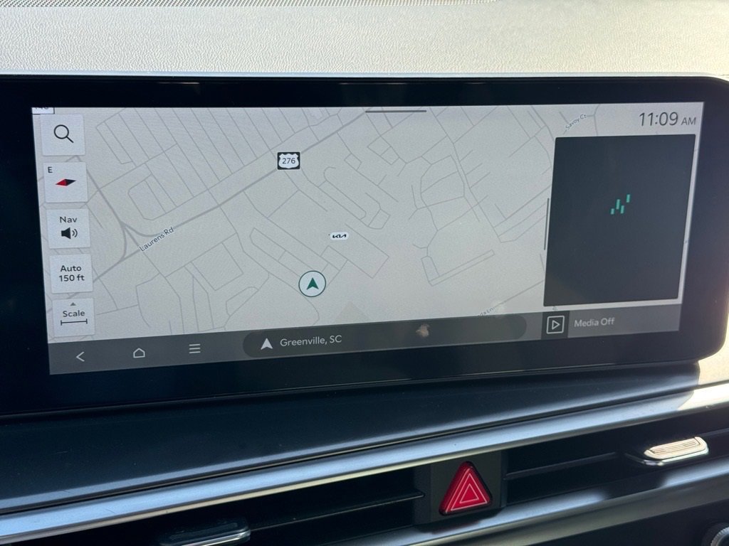 Used 2025 Kia Sorento S w/ Panoramic Sunroof Package image 23