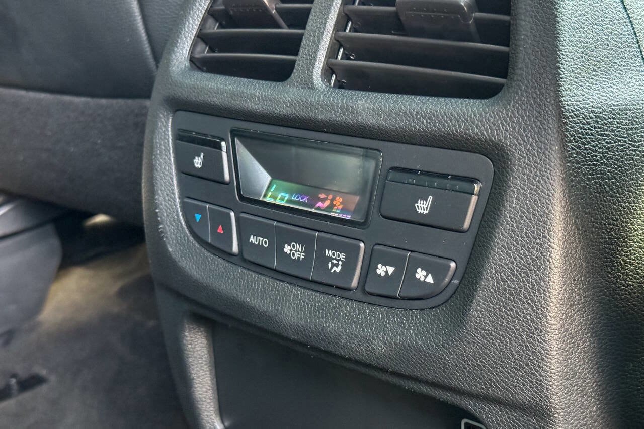 Used 2022 Honda Pilot Black Edition image 12