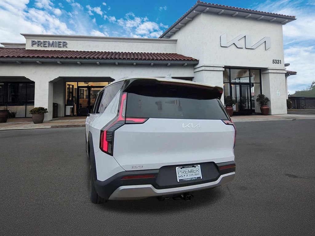 New 2026 Kia EV9 Light RWD image 6