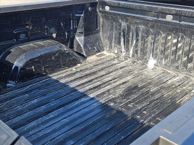 Used 2024 GMC Sierra 1500 SLT image 6