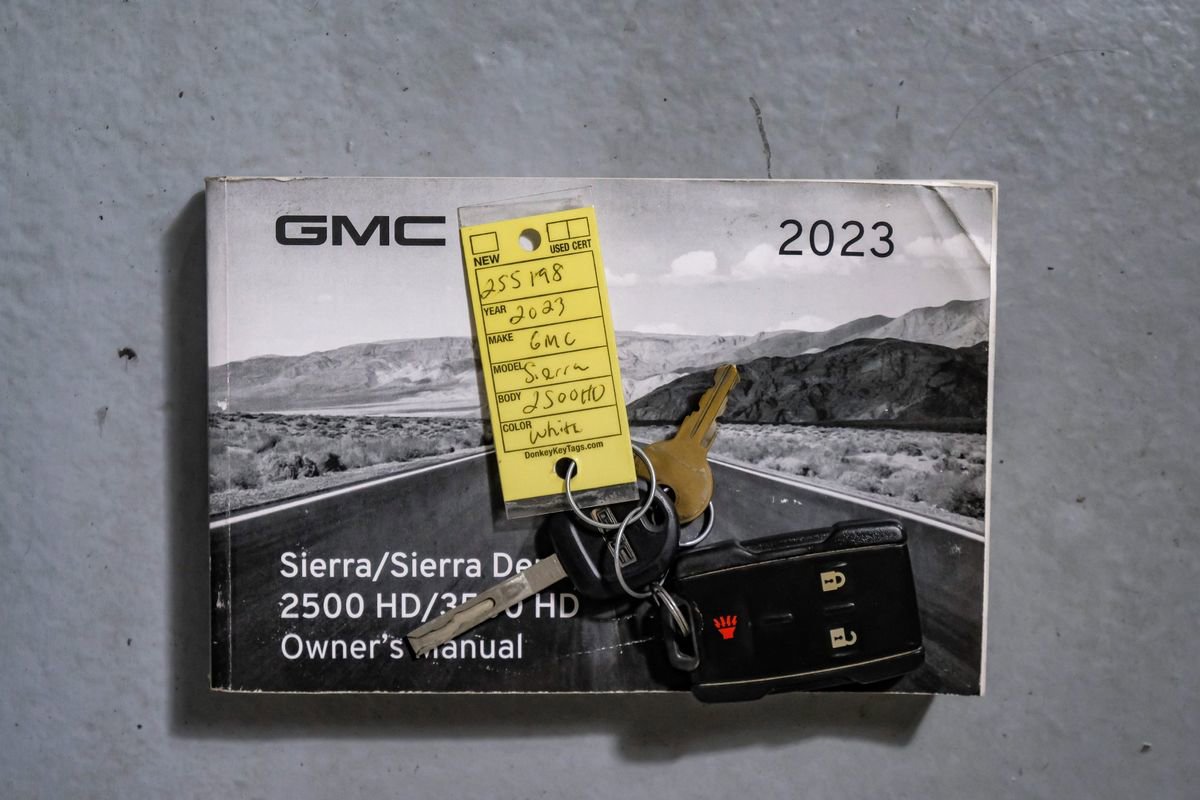 Used 2023 GMC Sierra 2500 Pro w/ Convenience Package AWD/4WD image 55