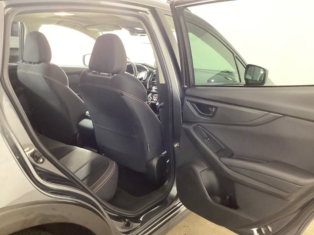 Used 2022 Subaru Crosstrek 2.0i Premium w/ Moonroof Package AWD/4WD image 23