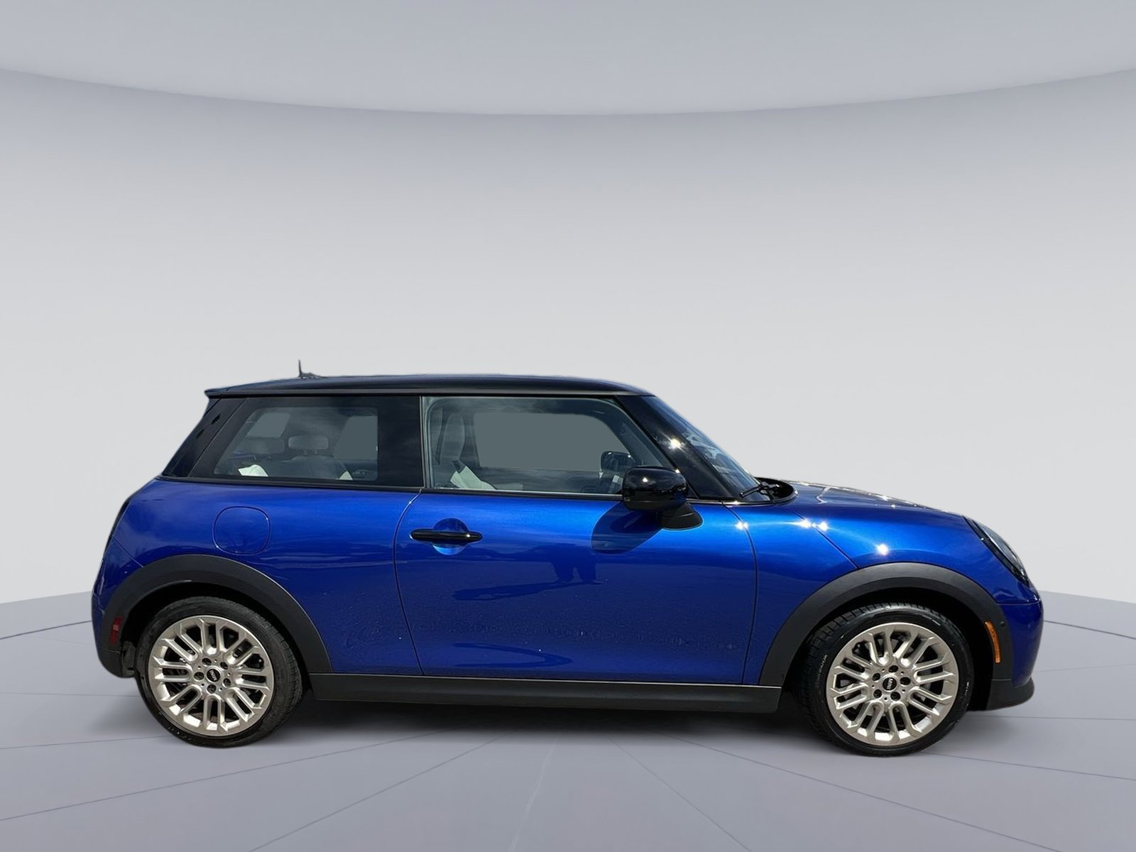 Certified 2025 MINI Cooper S image 6
