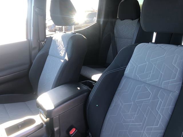 Used 2021 Toyota Tacoma TRD Sport image 10