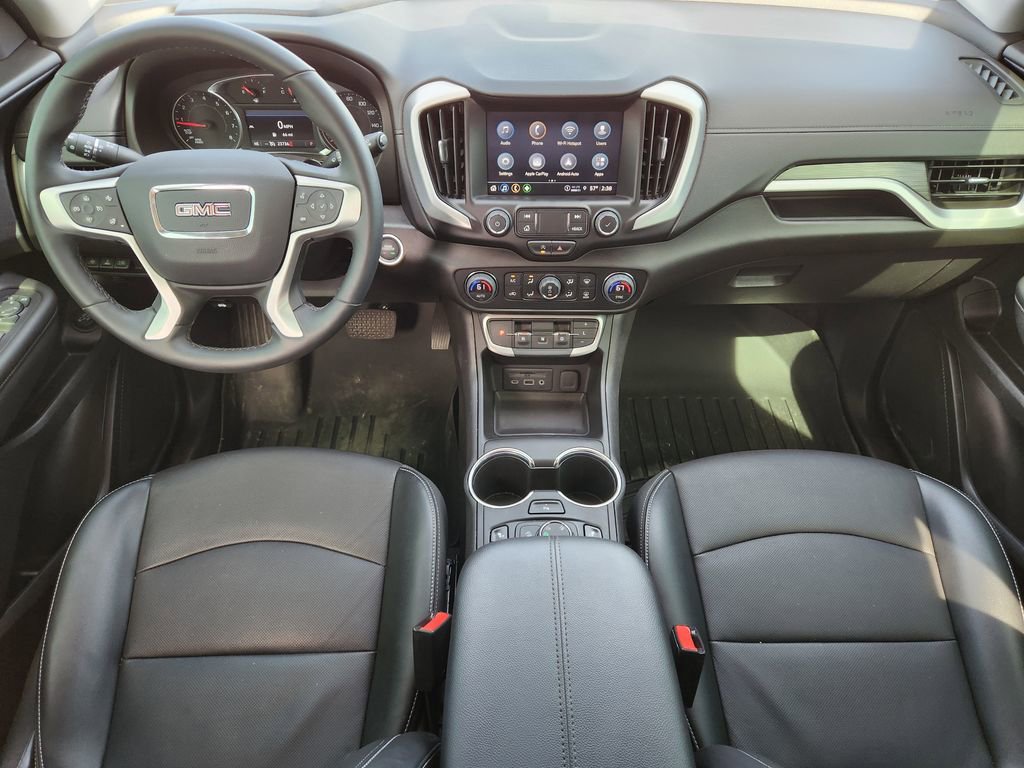 Used 2024 GMC Terrain SLT w/ Tech Package image 33