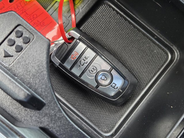 Used 2025 Ford F350 Platinum AWD/4WD image 35