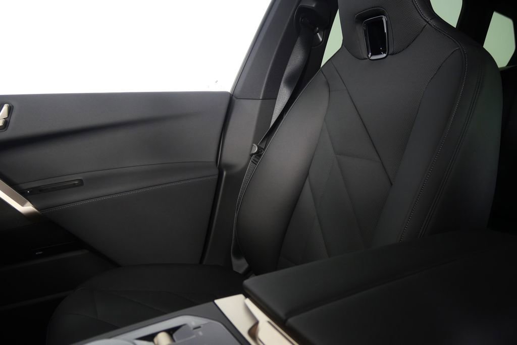 New 2026 BMW iX xDrive45 image 21