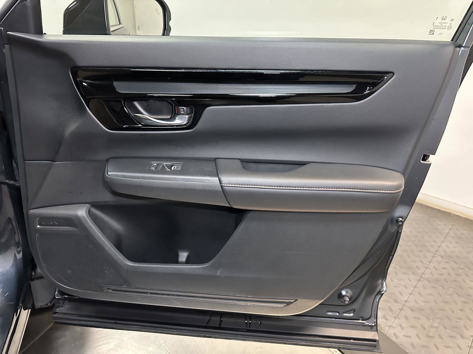 Certified 2023 Honda CR-V Sport Touring image 37