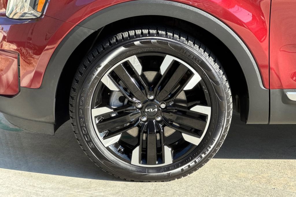 Used 2023 Kia Telluride SX image 35