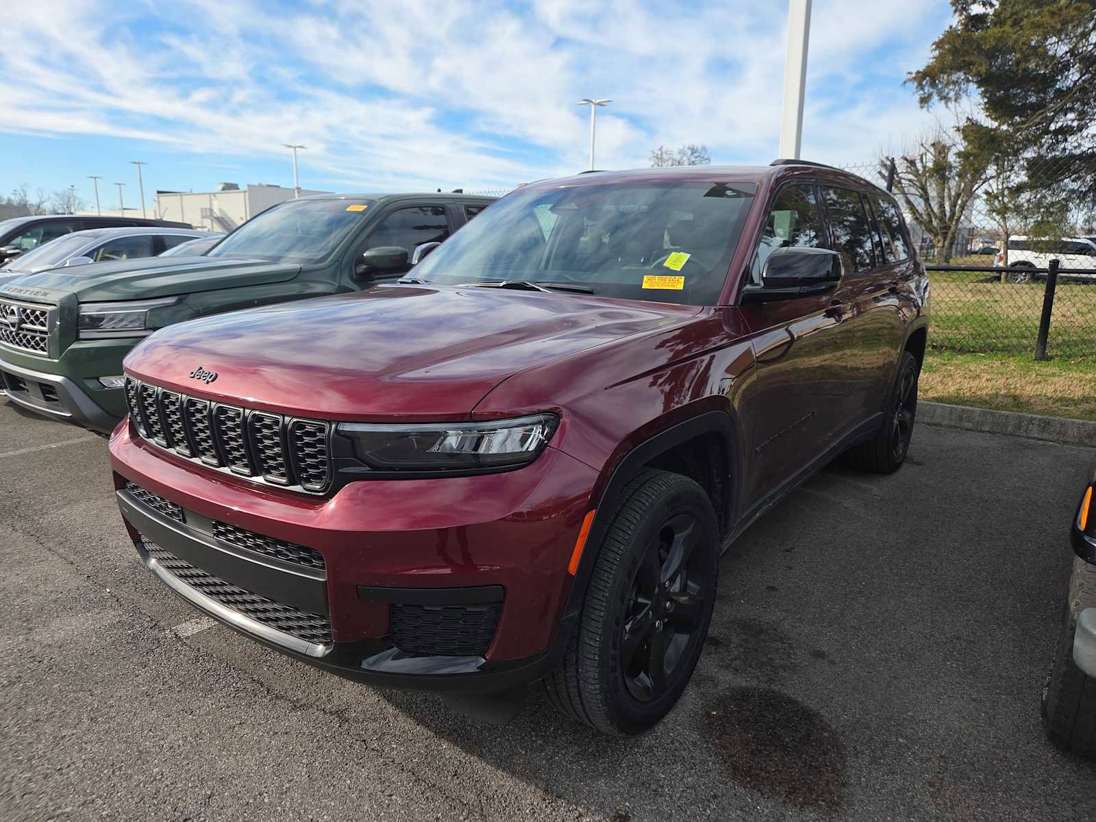 Used 2024 Jeep Grand Cherokee L Altitude image 10