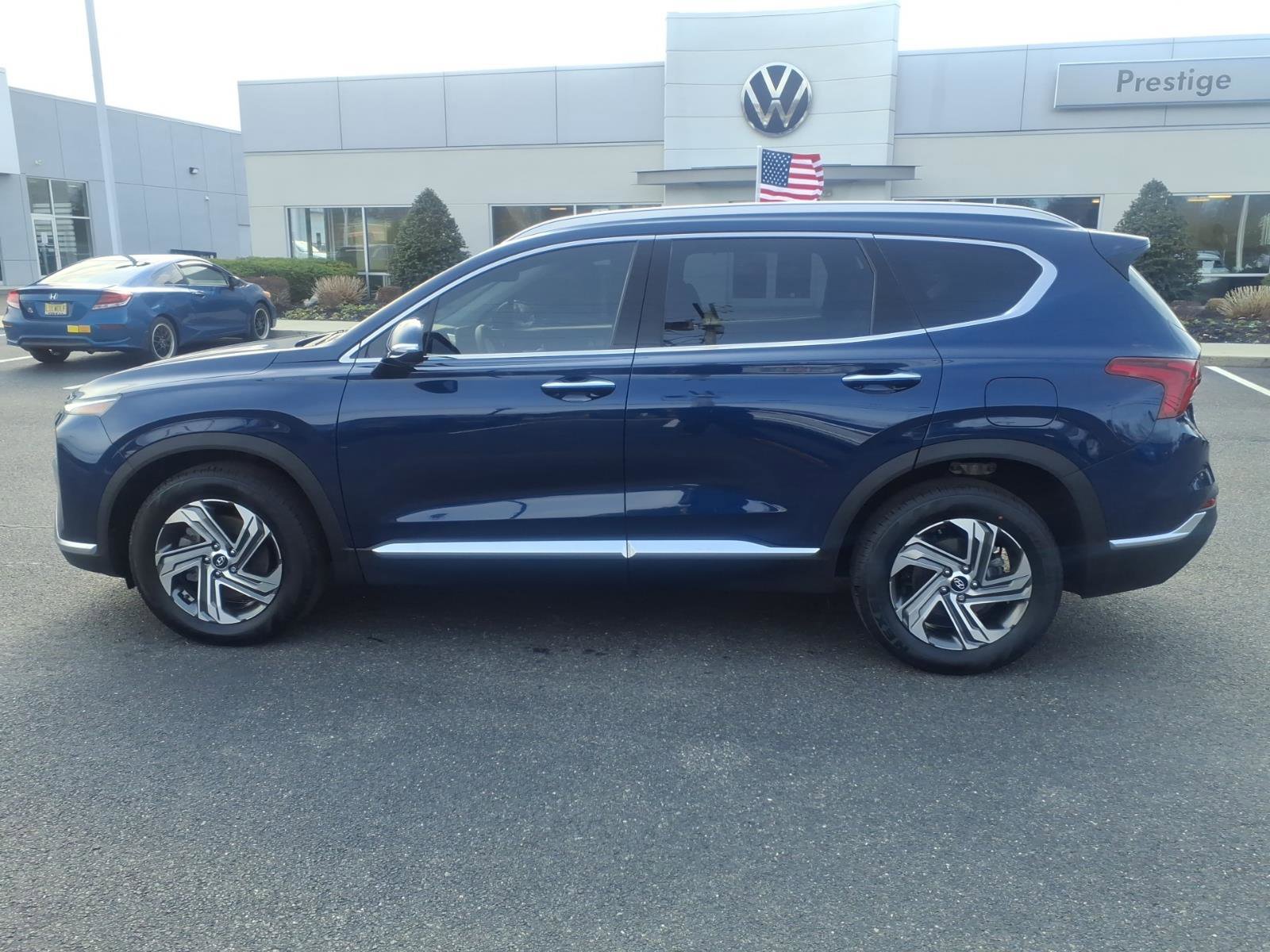 Used 2021 Hyundai Santa Fe SEL w/ Convenience + Premium Package image 6