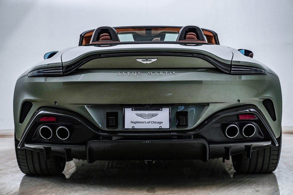 Used 2026 Aston Martin V8 Vantage Roadster image 9