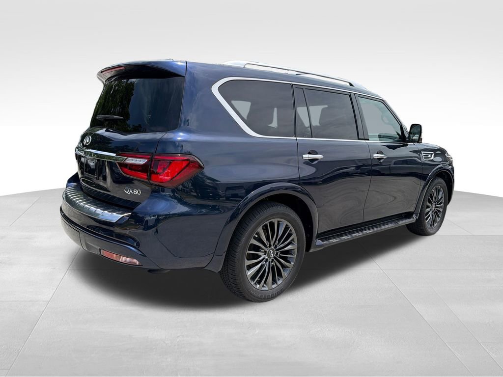 Used 2023 INFINITI QX80 Sensory w/ Cargo Package AWD/4WD image 8