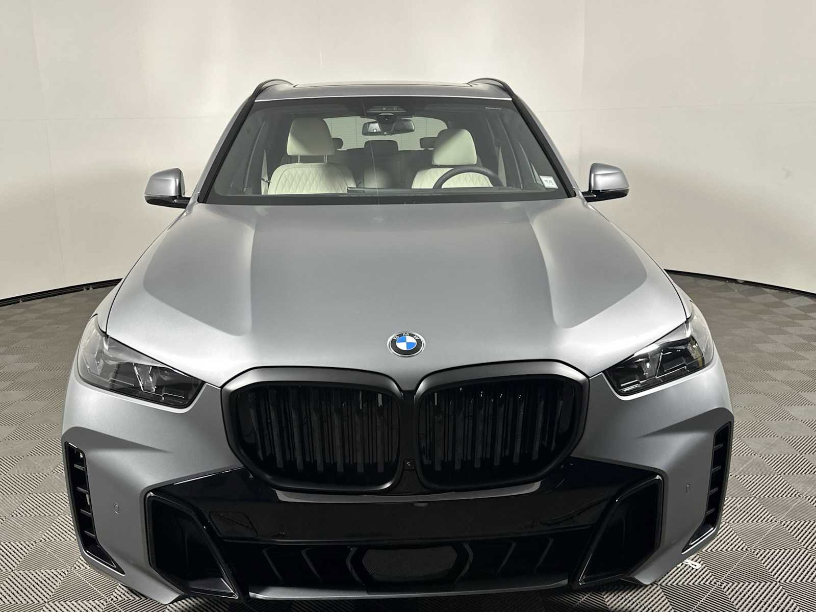 New 2026 BMW X5 xDrive40i image 5