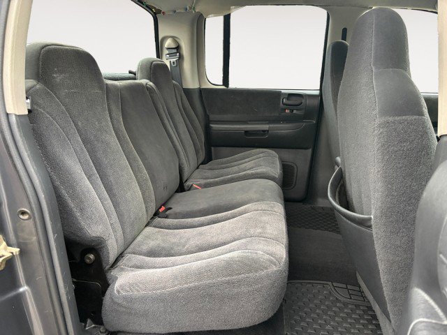 Used 2004 Dodge Dakota SLT w/ Deluxe Convenience Group image 13