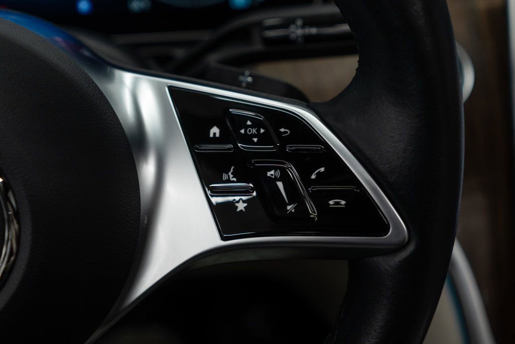 Used 2023 Mercedes-Benz C 300 C 300 4MATIC Sedan w/ Pinnacle Trim Package image 20