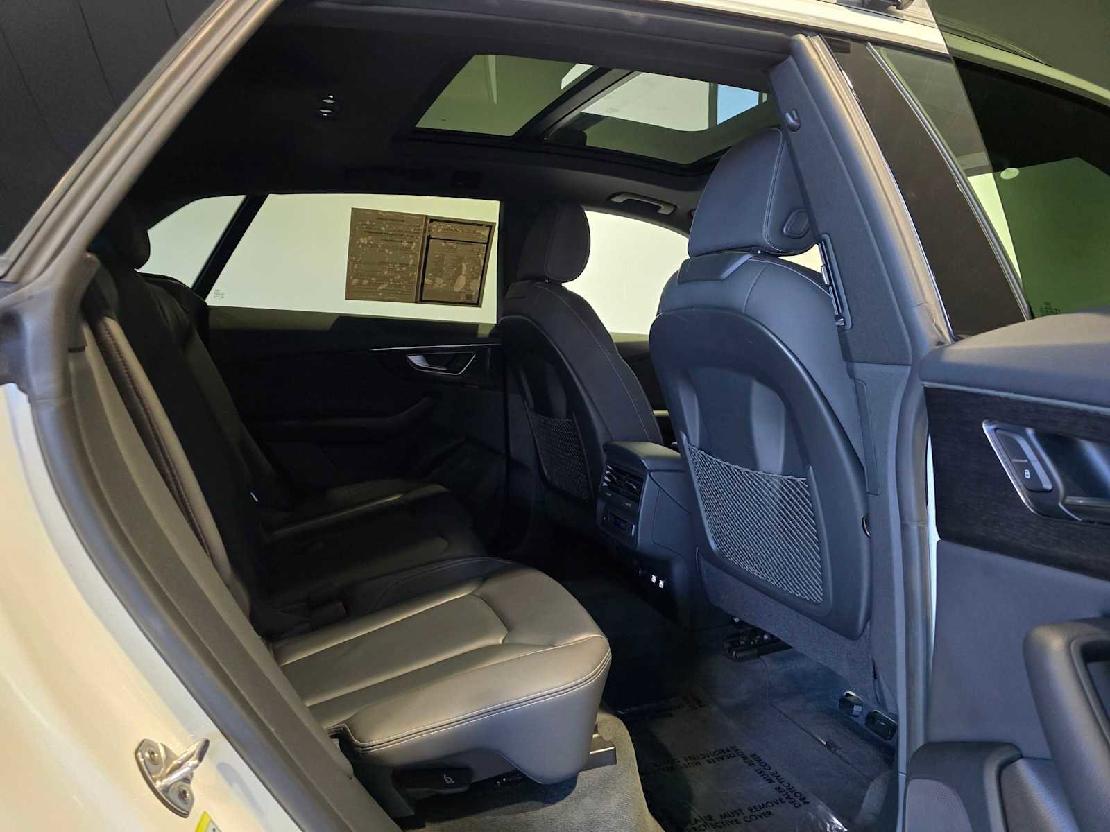 Used 2019 Audi Q8 Premium w/ Convenience Package image 17