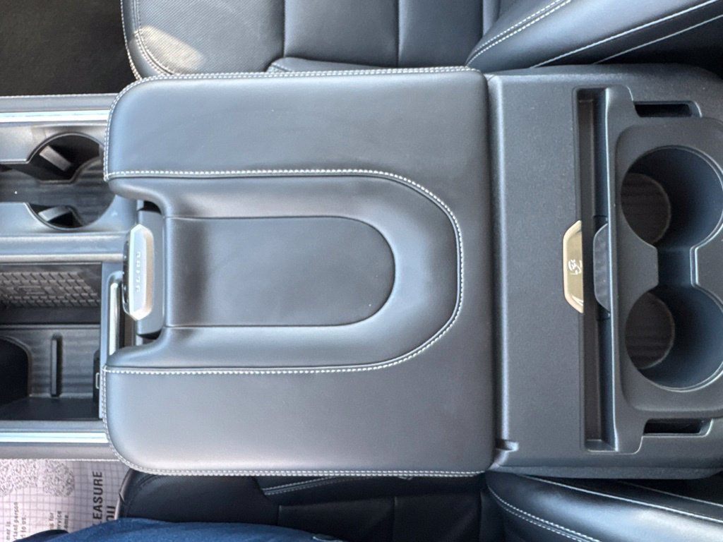 Used 2025 Ford Expedition Max Platinum AWD/4WD image 47