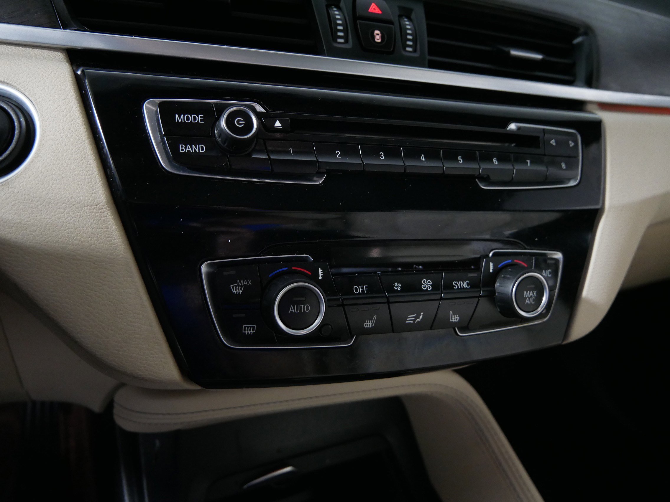 Used 2017 BMW X1 xDrive28i image 23