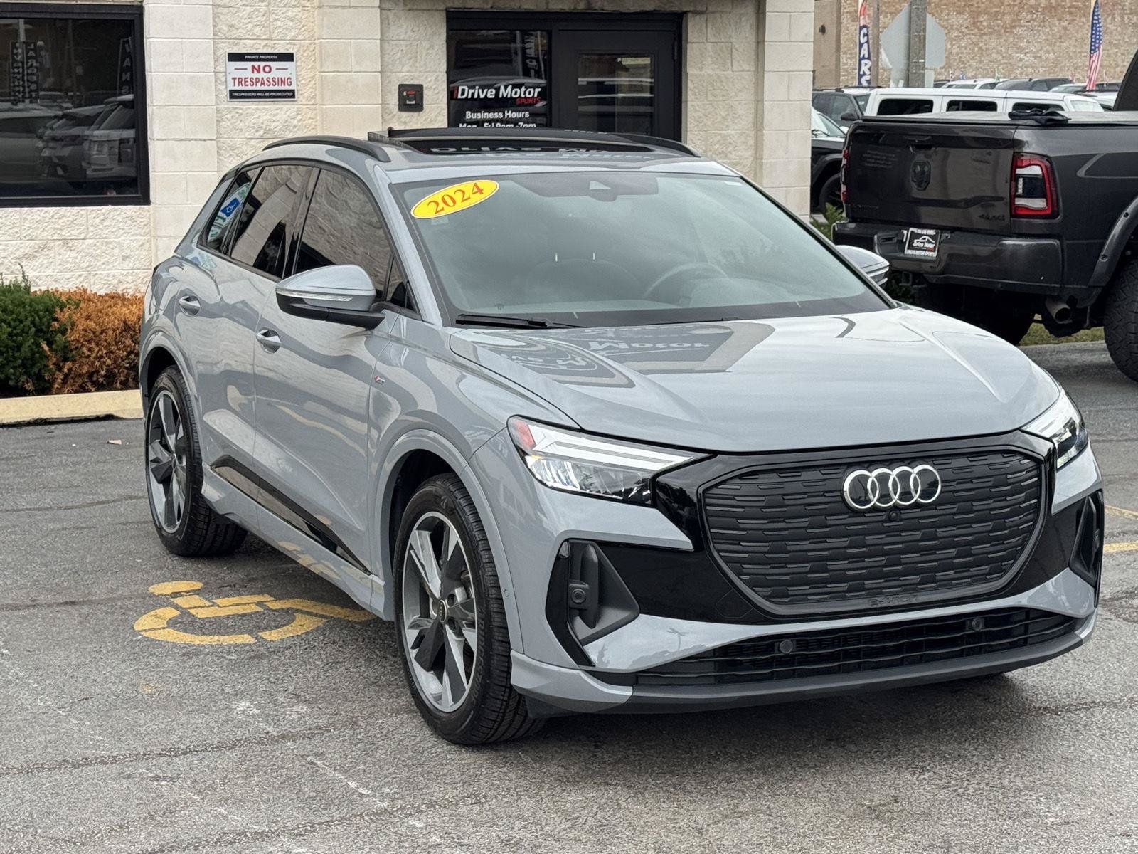 Used 2024 Audi Q4 e-tron Premium Plus w/ Premium Plus AWD/4WD image 15