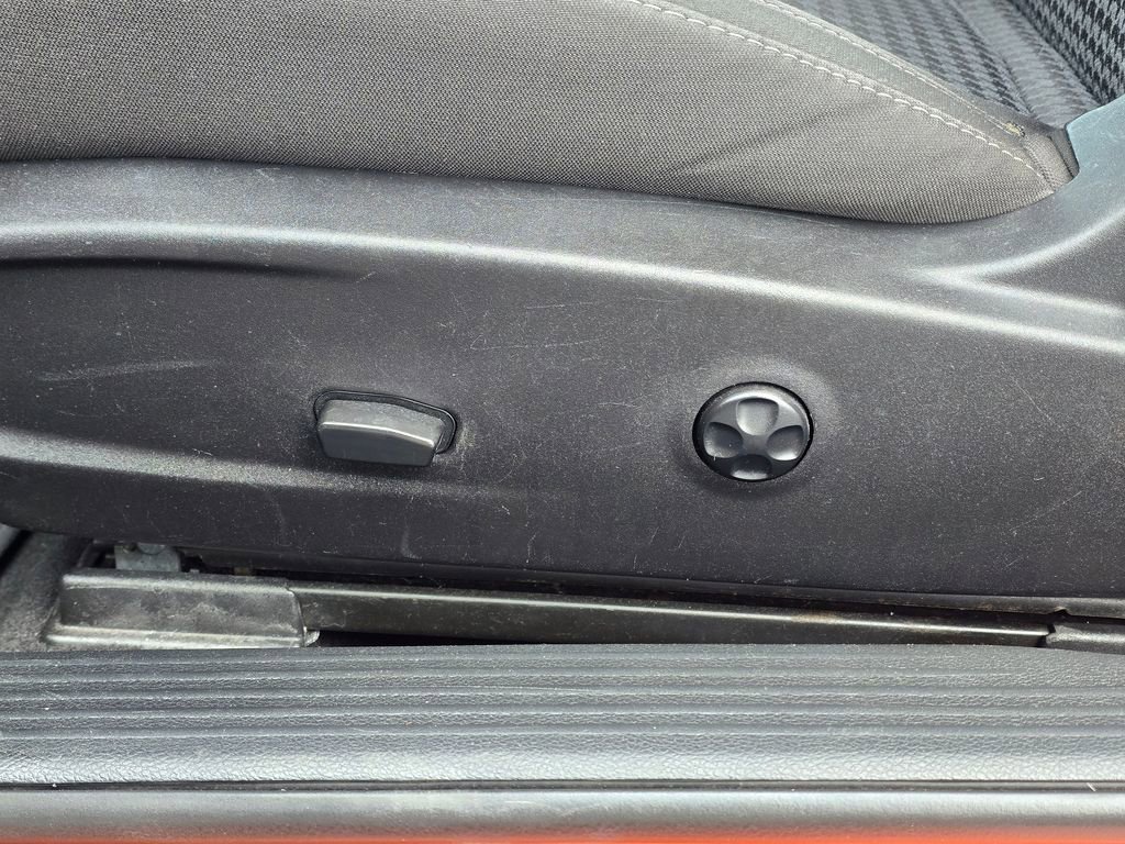 Used 2021 Dodge Challenger R/T image 17