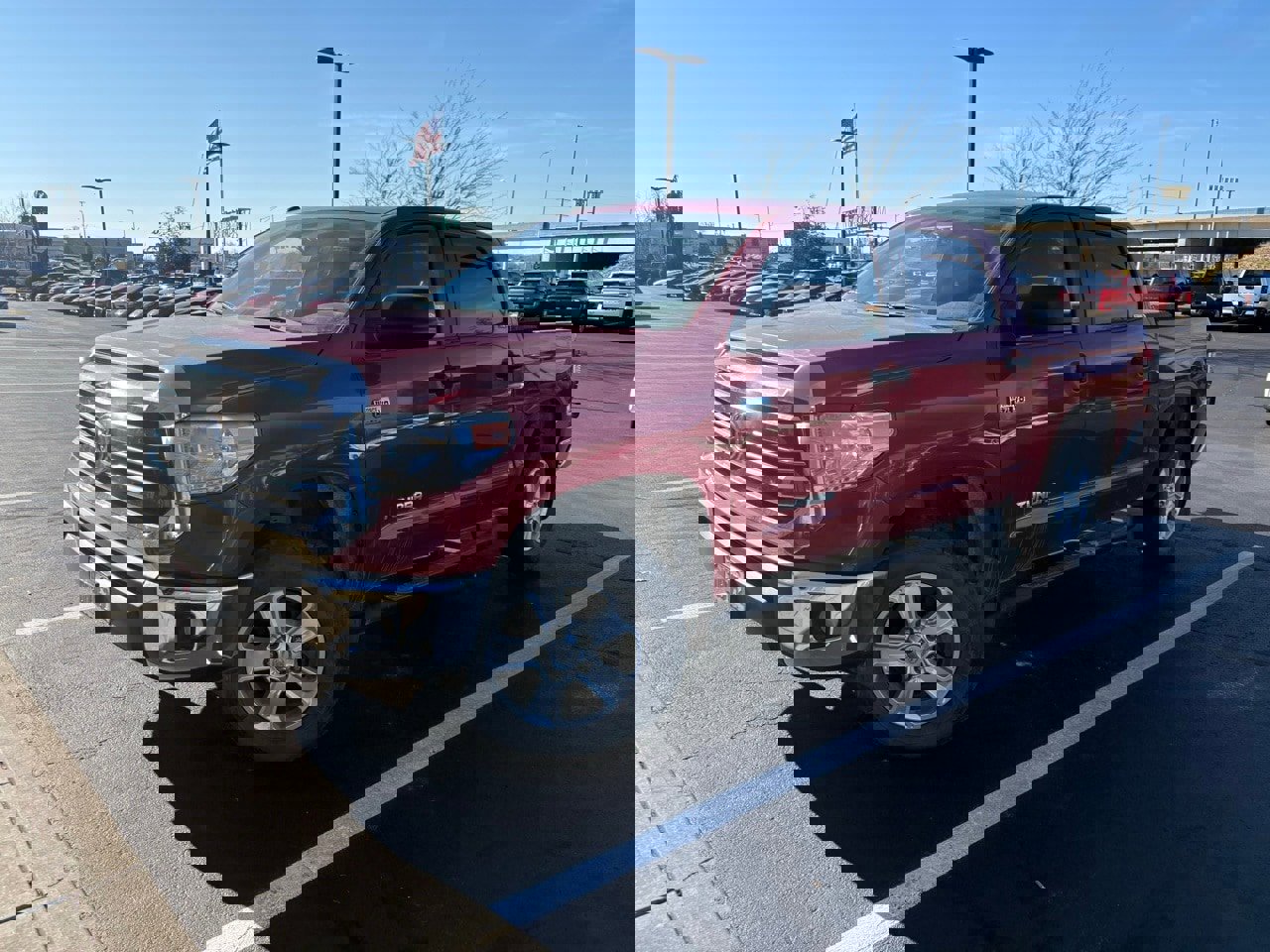 Used 2017 Toyota Tundra SR5 image 3