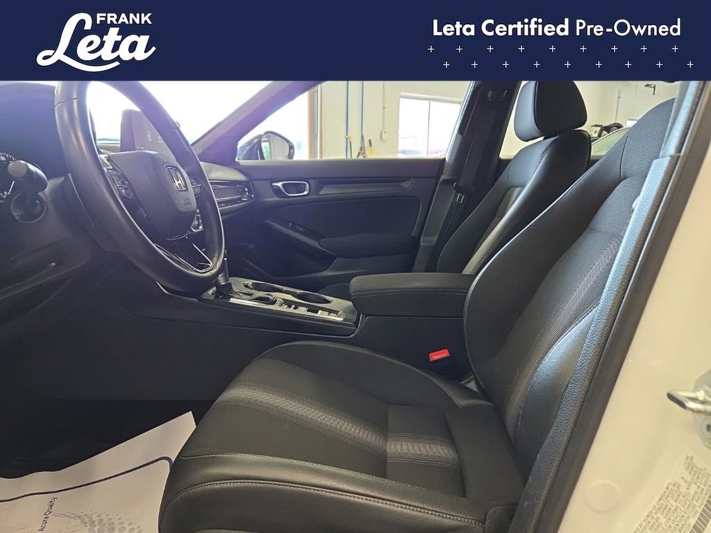 Used 2025 Honda Civic Sport image 13