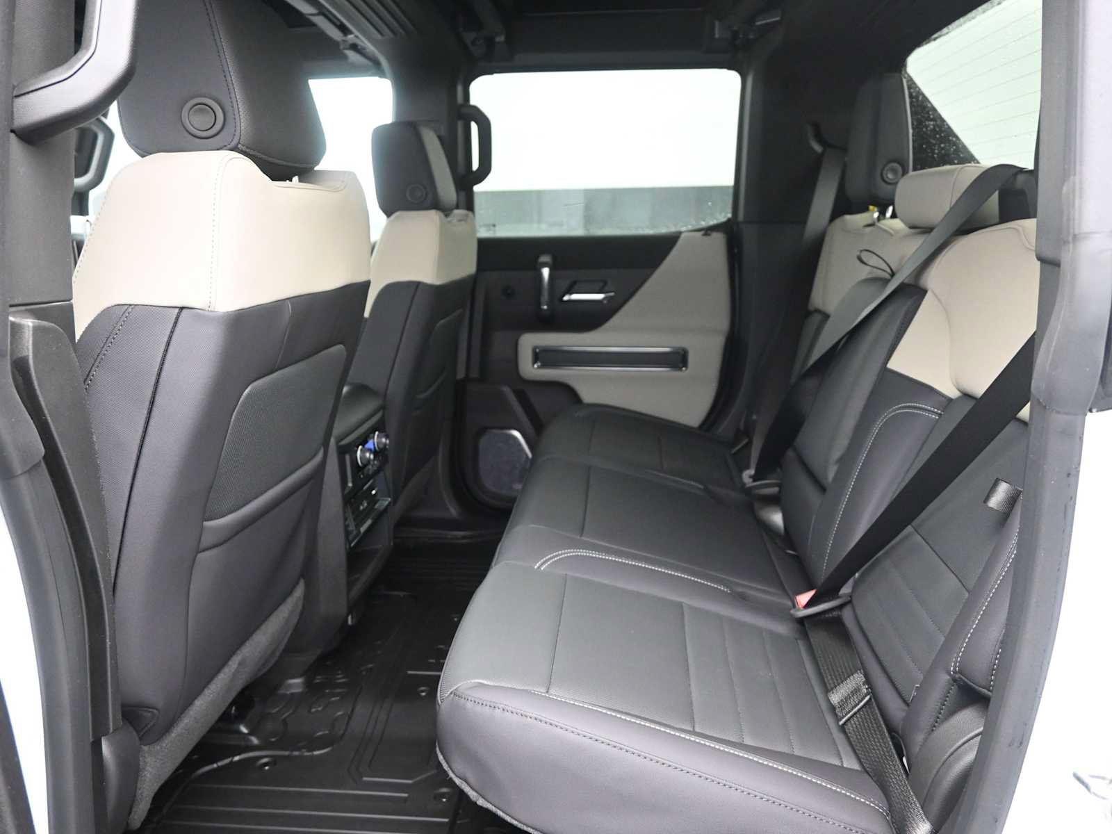 New 2026 GMC Hummer EV 4x4 Crew Cab image 18