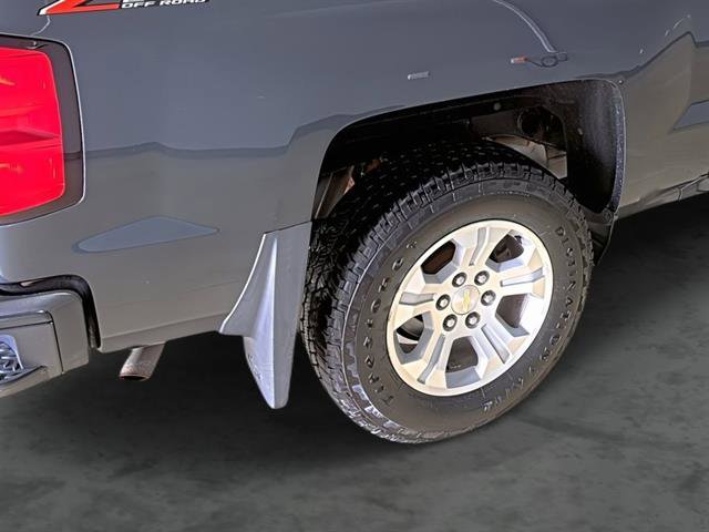 Used 2018 Chevrolet Silverado 1500 LT w/ All Star Edition AWD/4WD image 12