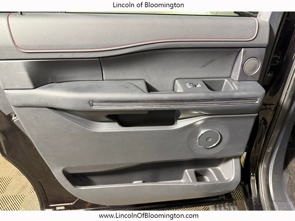 Used 2022 Ford Expedition Max Limited image 63